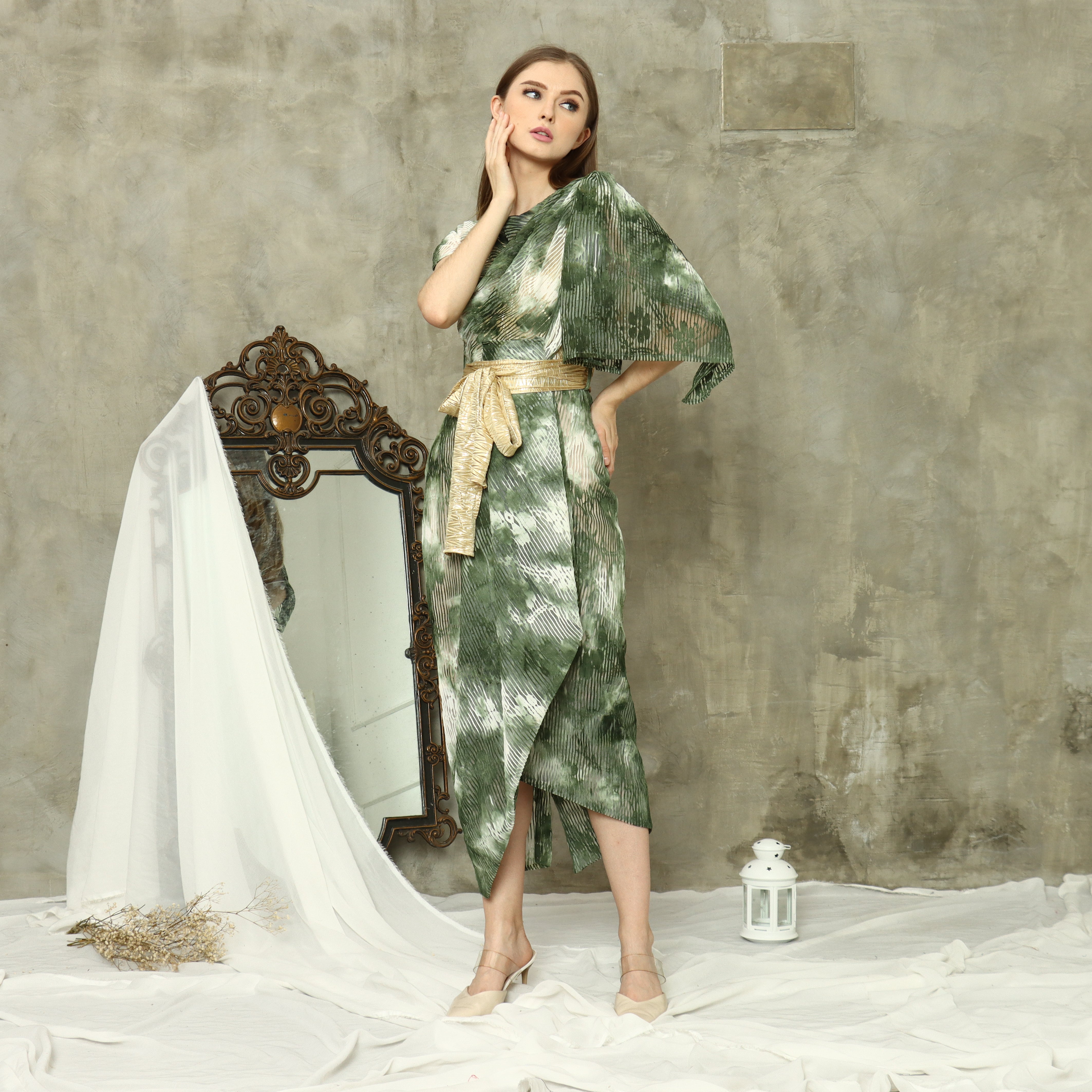 Dress Golden Obi in Green