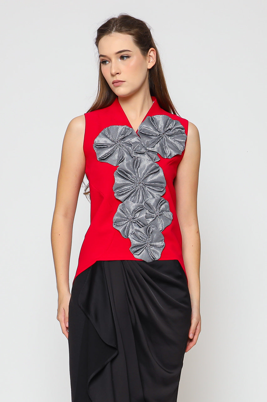 Bloom et Champs Top Bunga Tempel Merah