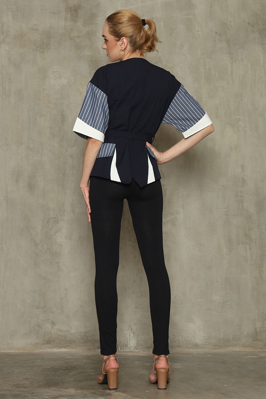 Bloom et Champs Kemeja Kancing Hitam