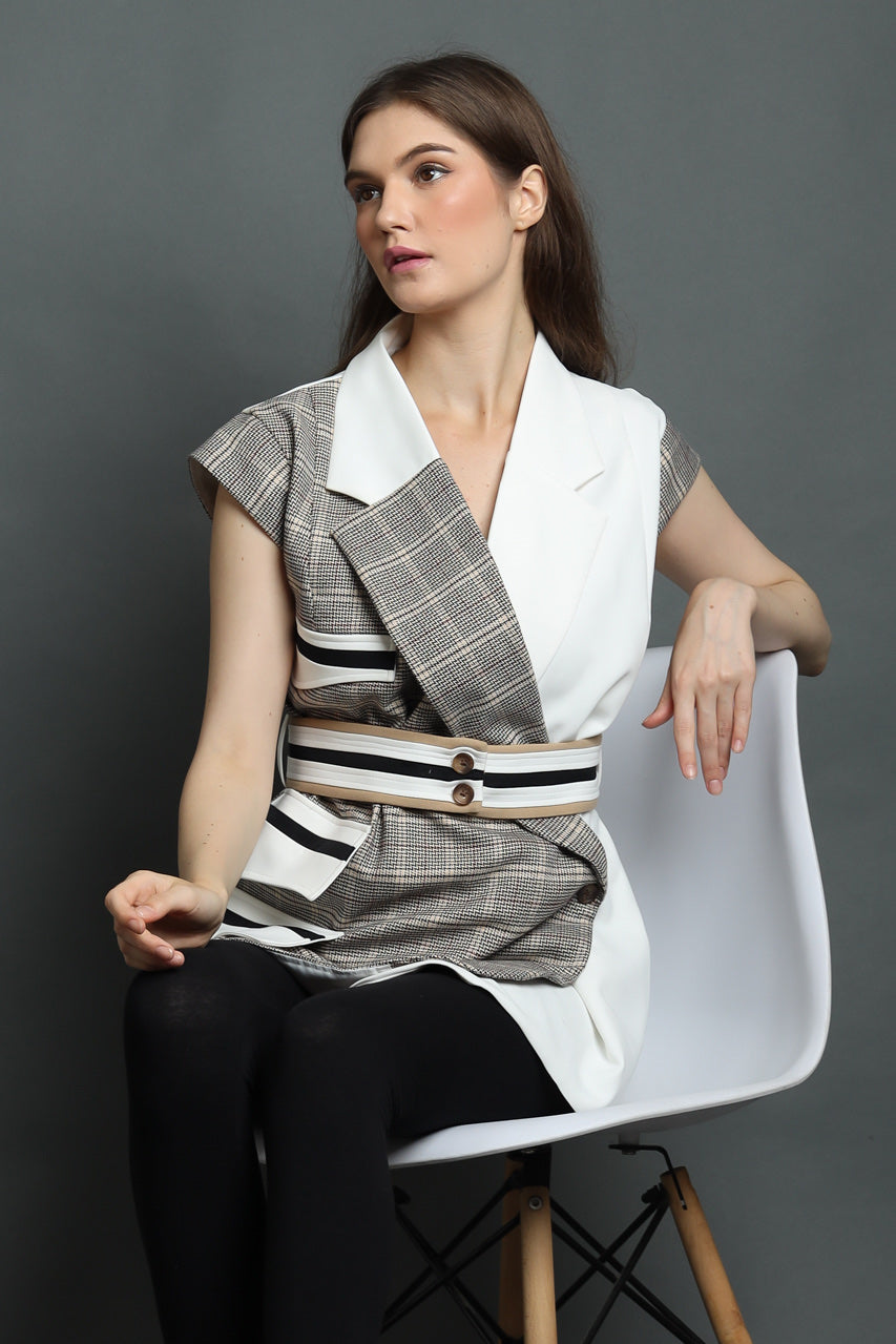 Bloom et Champs Full Moon Vest Top