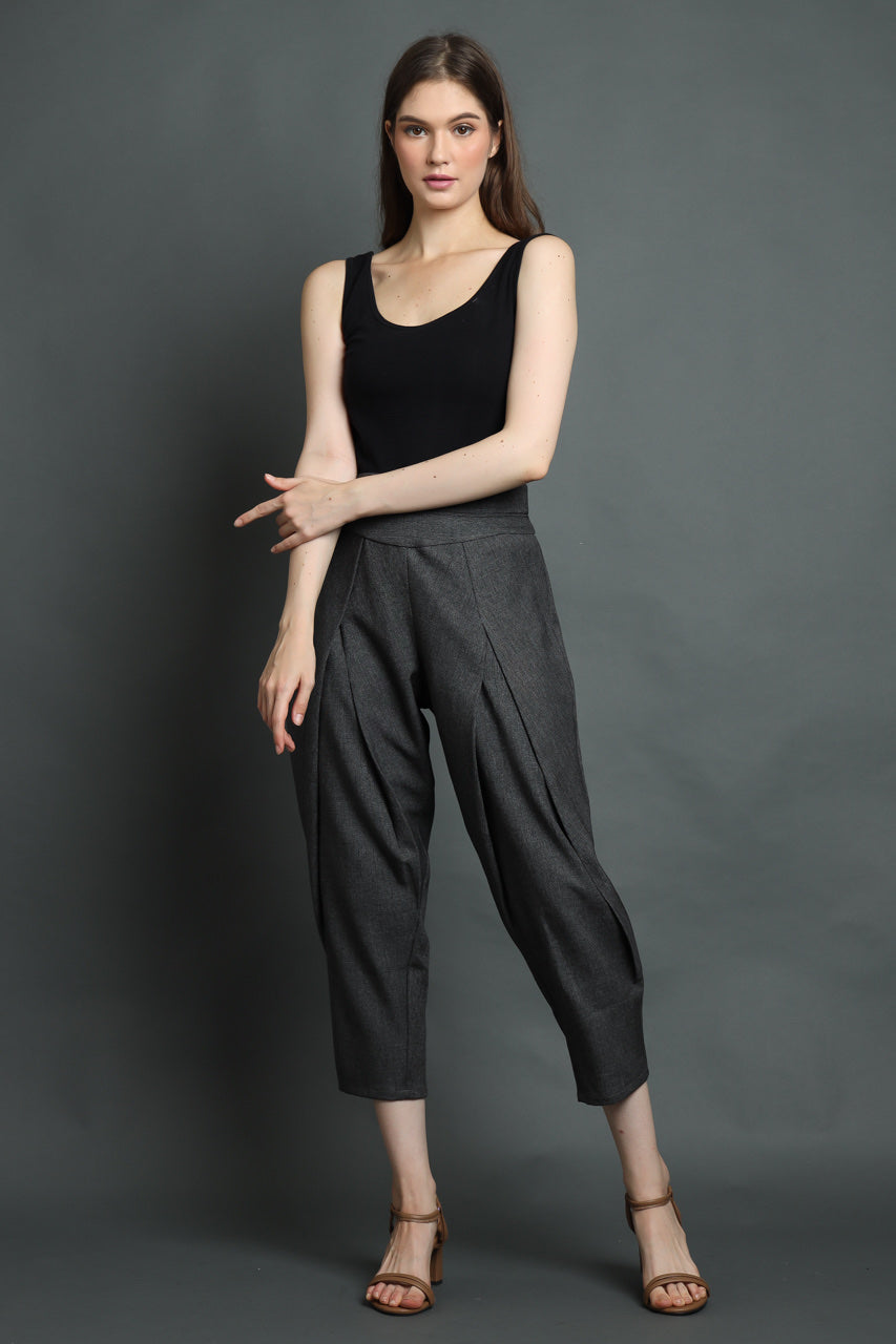 Celana Tulip in Dark Grey