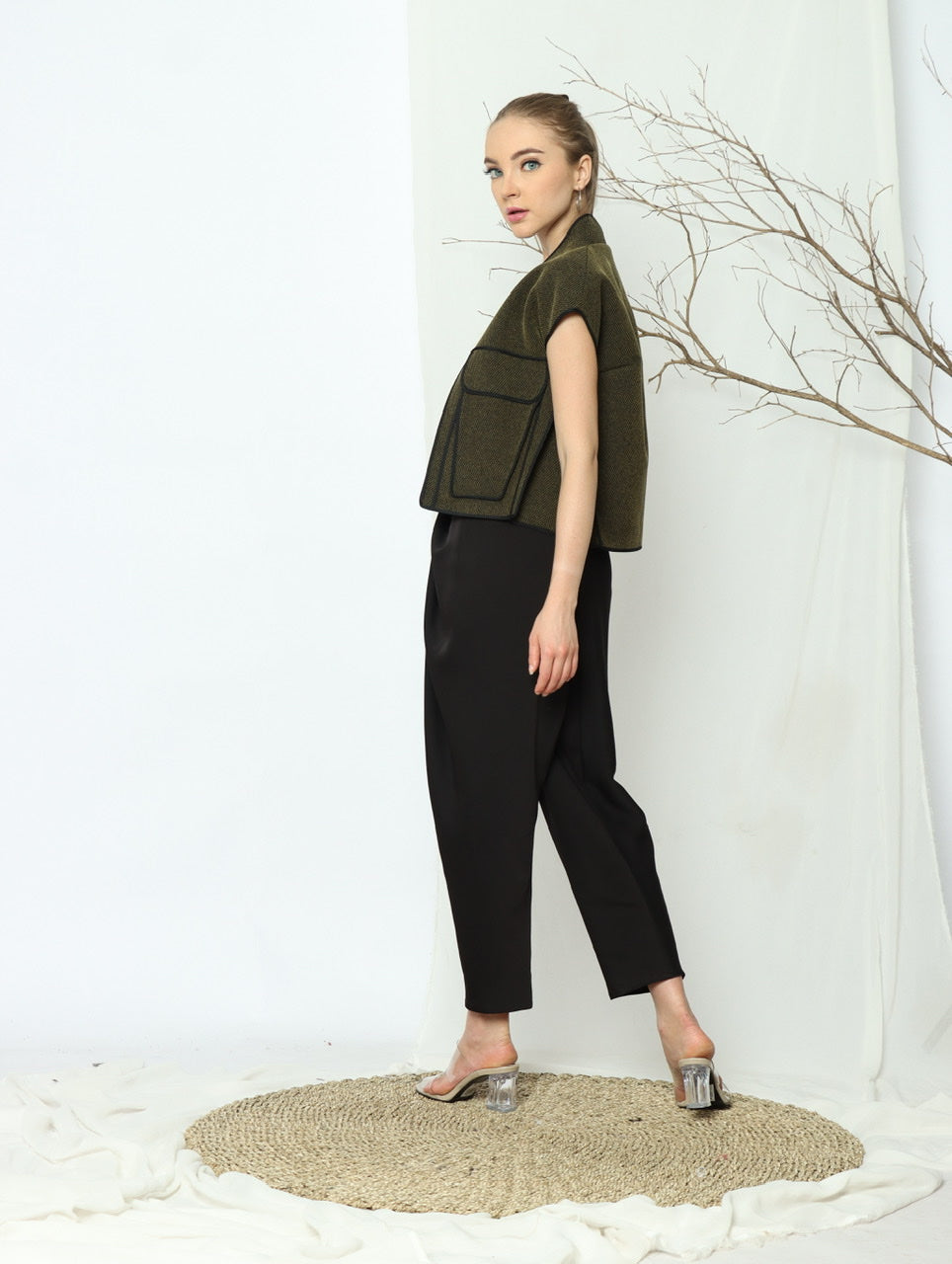 Bloom et Champs Outer Kaku in  Olive Green