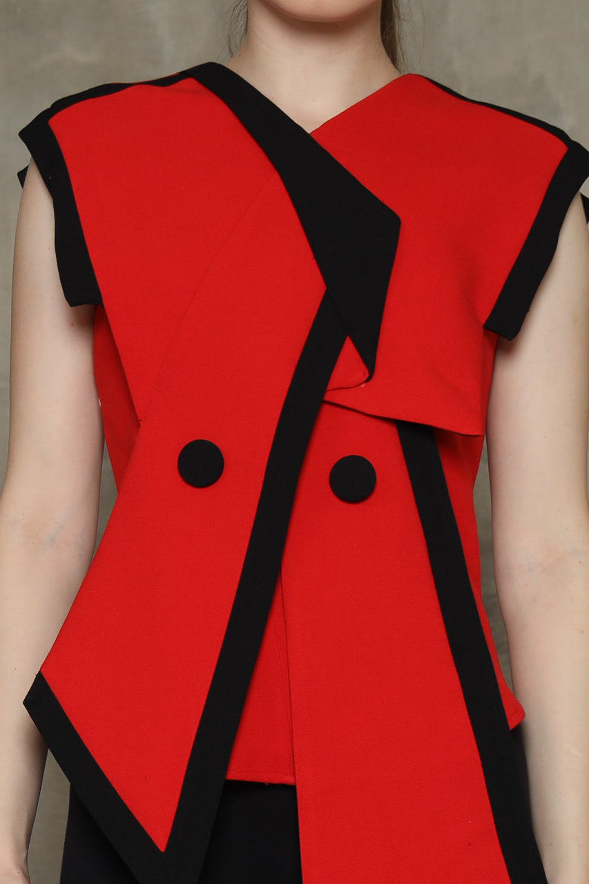 Bloom et Champs Tuxedo Top in Red/Black