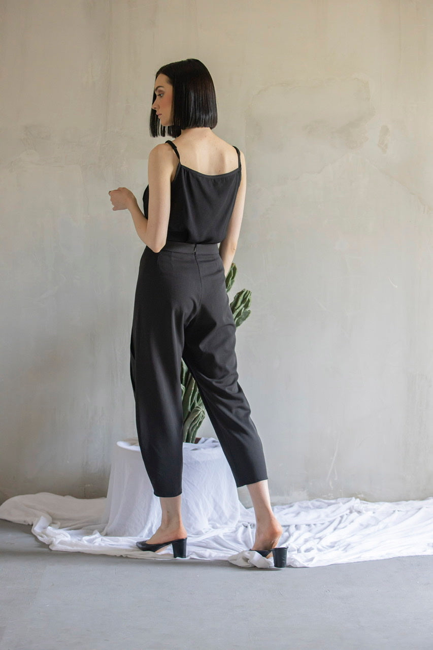 Celana Obi Ploi Hitam