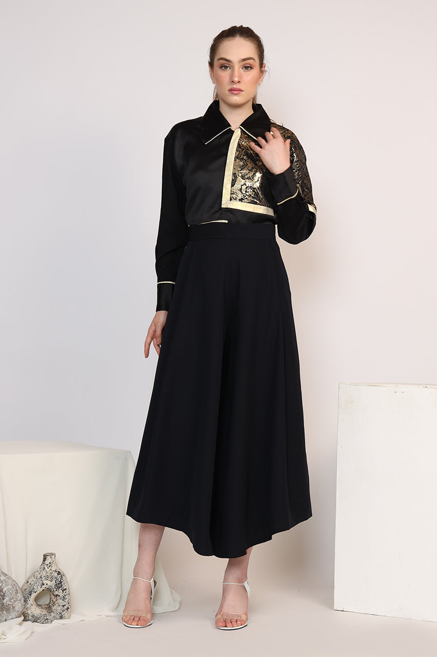 Kemeja Catur Siku Bunga Emas