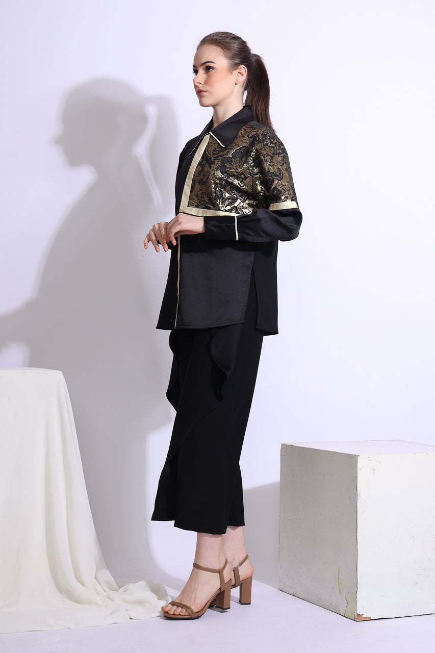 Kemeja Catur Siku Bunga Emas