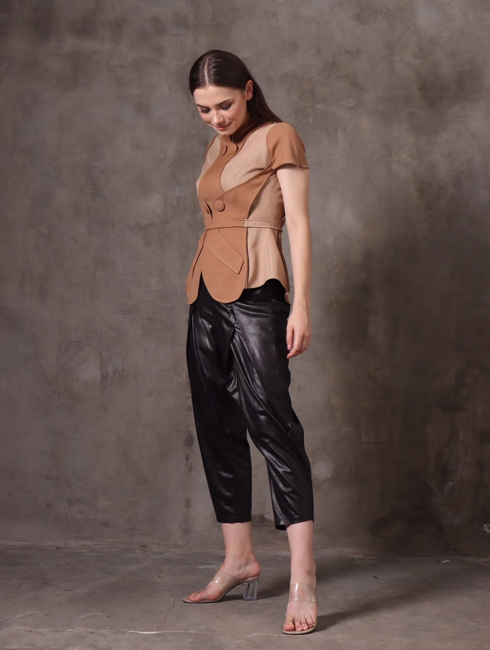 Bloom et Champs Blouse Peplum Kancing Salem