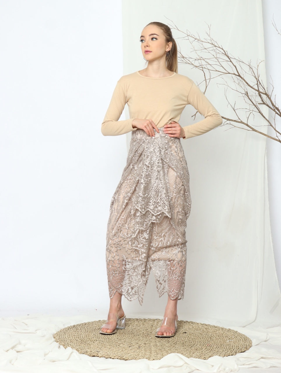 Rok Renda Tile Nude