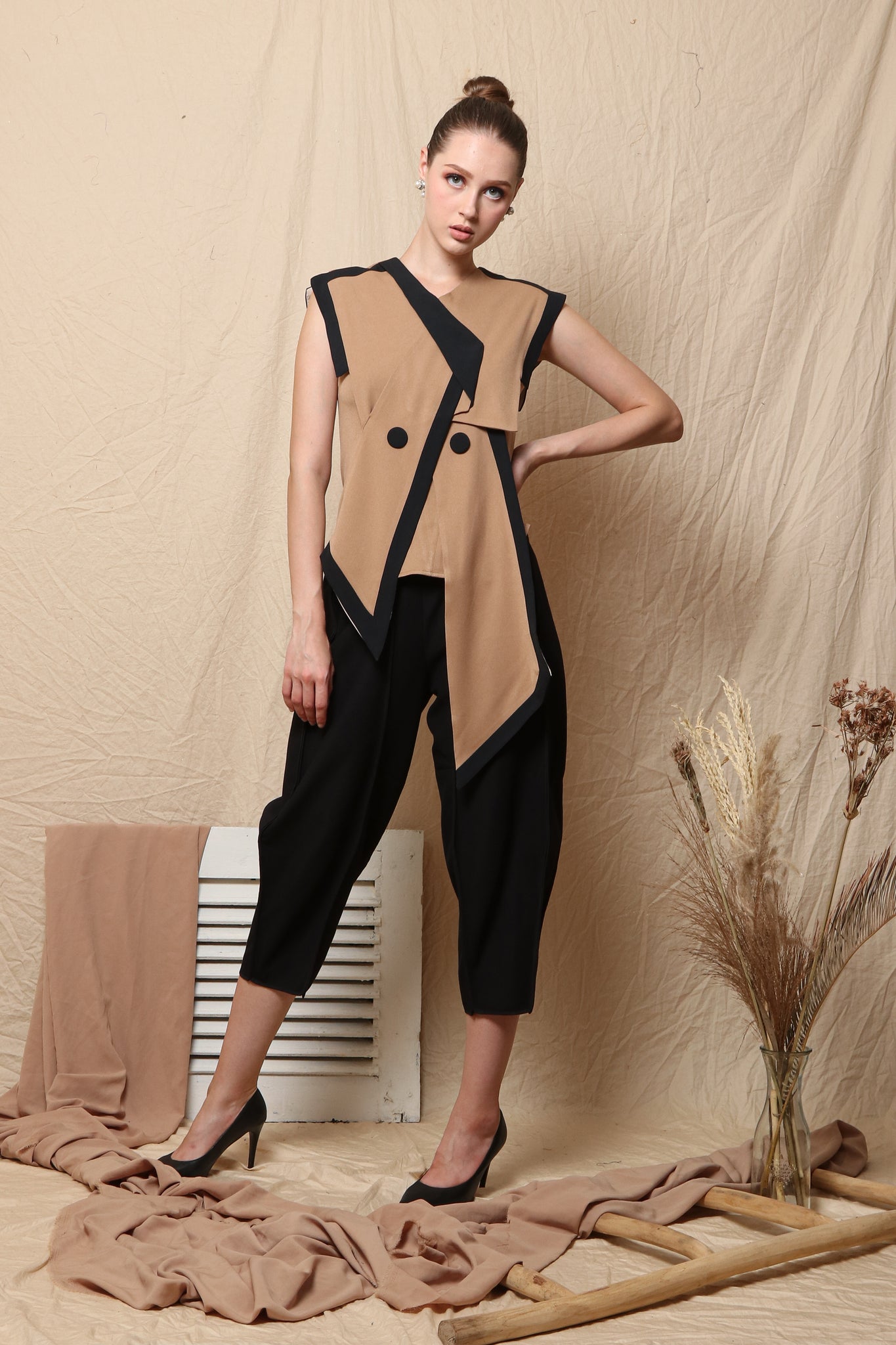 Top Tuxedo Coklat