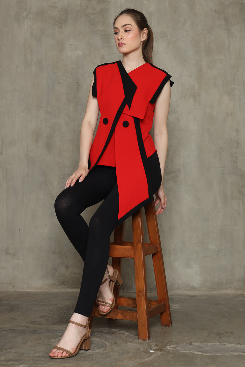 Bloom et Champs Tuxedo Top in Red/Black