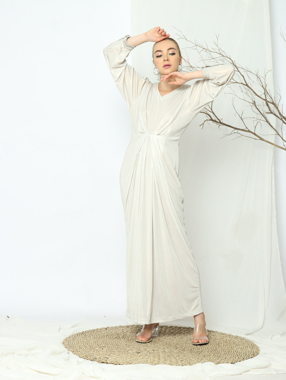 Dress Kaftan Silver Pearl