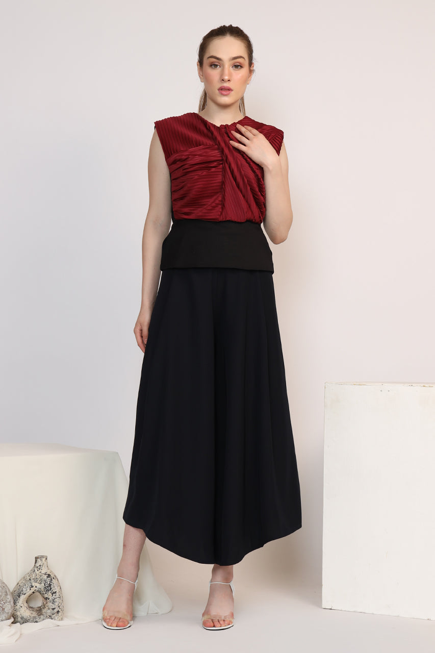 Bloom et Champs Top Ombak Merah