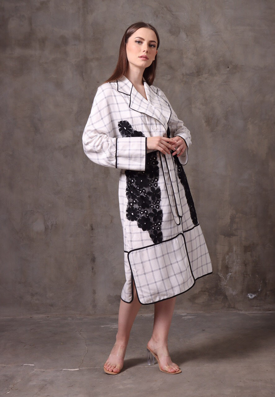 Bloom et Home Vest Panjang Brukat