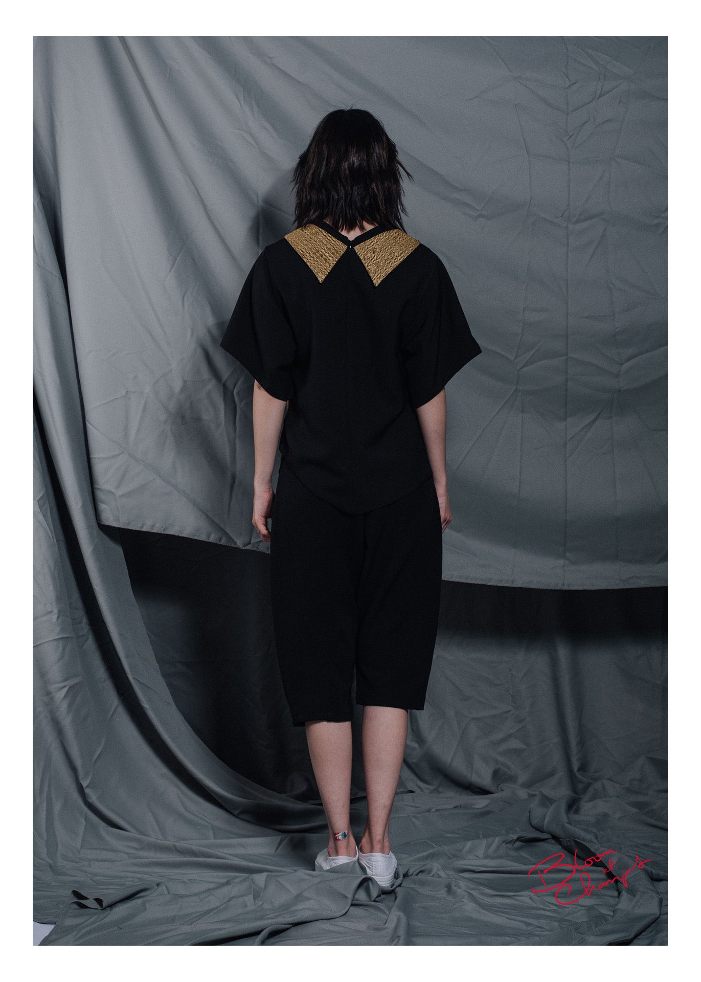 Tiger Collar Top