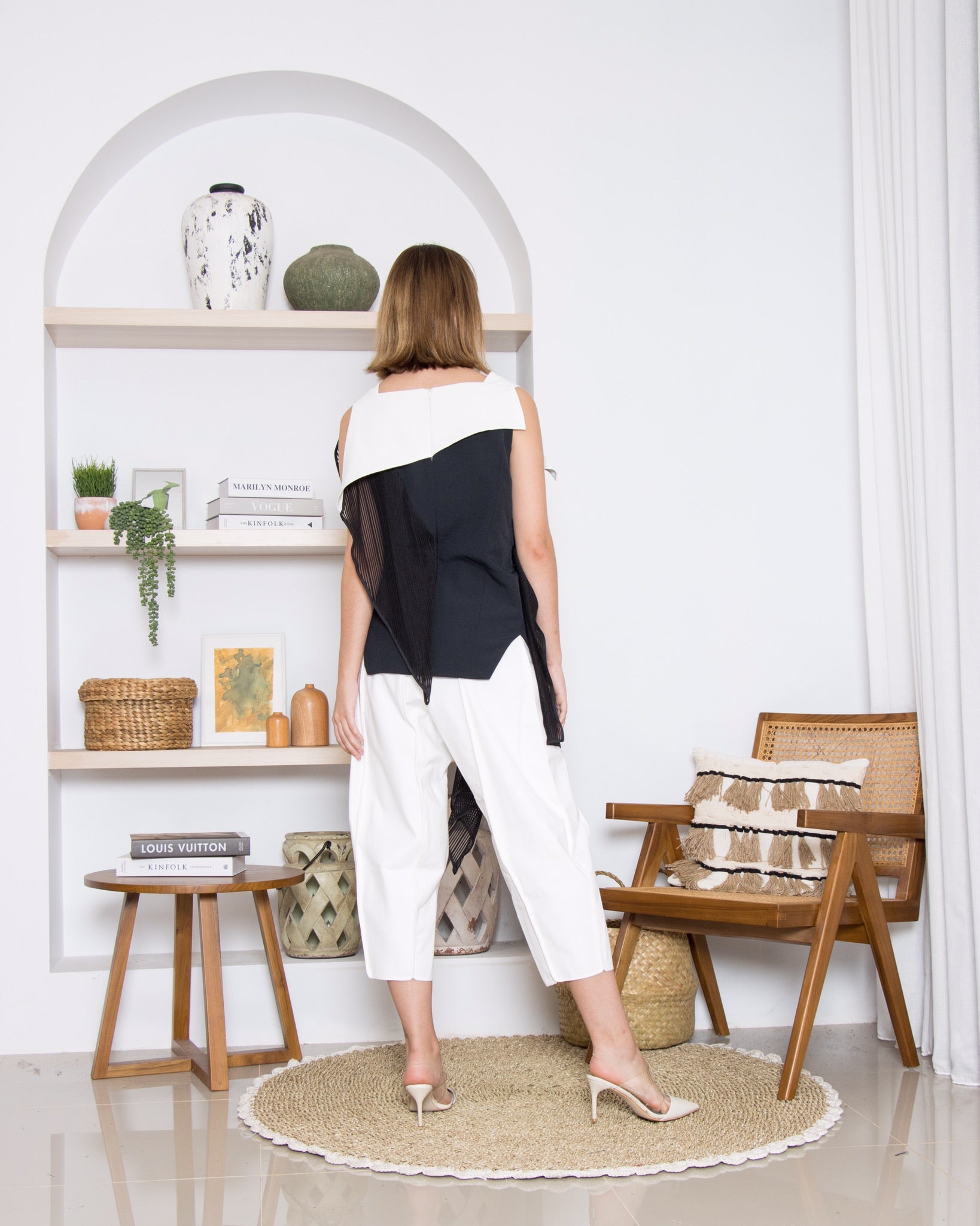 Top Panda Renda Hitam