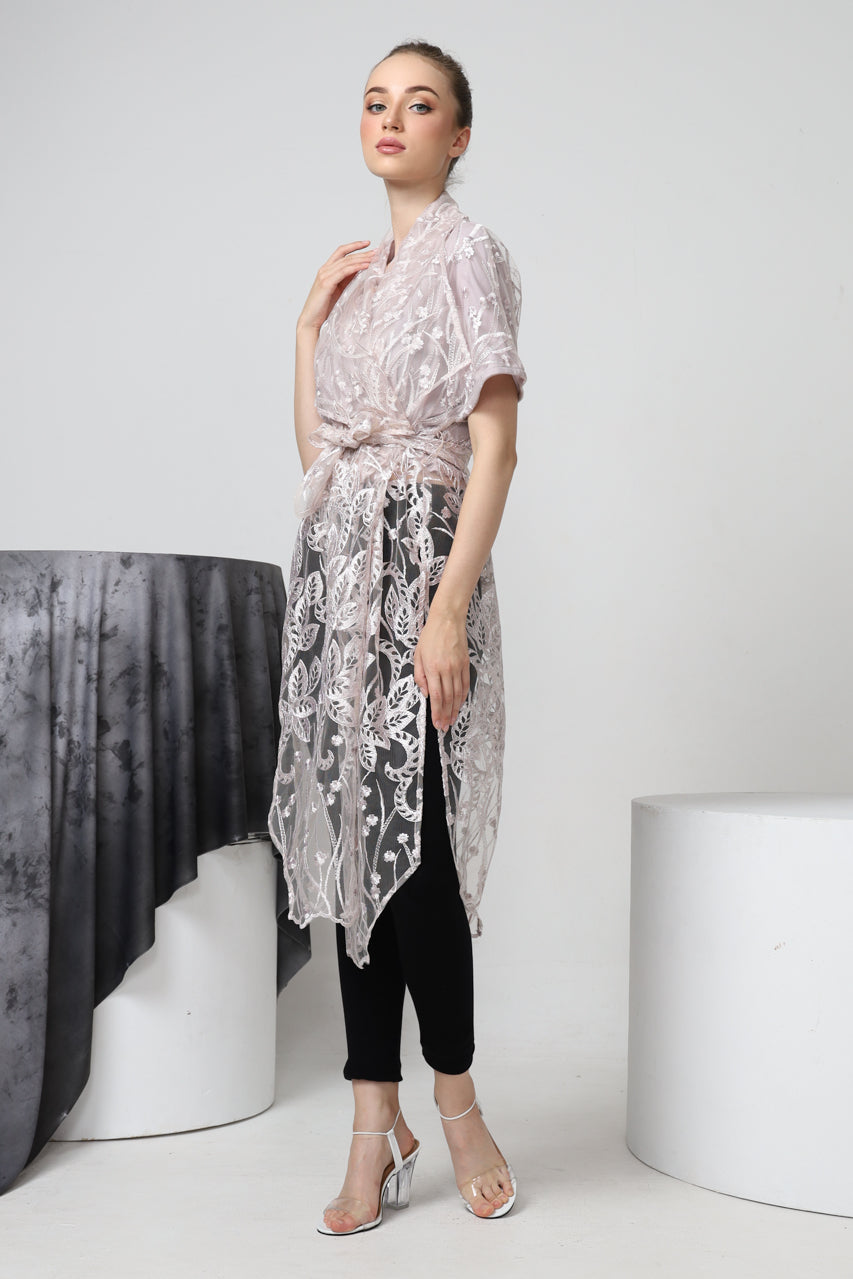 Bloom Et Champs Kimono Bordir in Blush