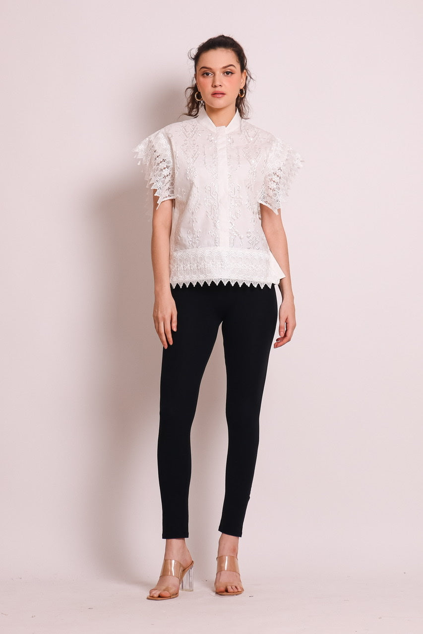 Bloom et Champs Kemeja Tile Renda Putih