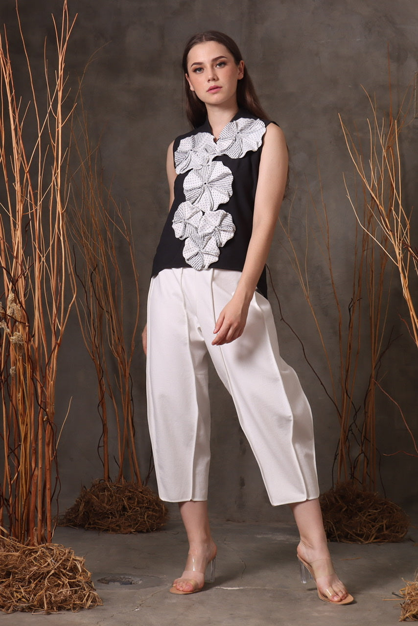 Bloom et Champs Top Bunga Tempel