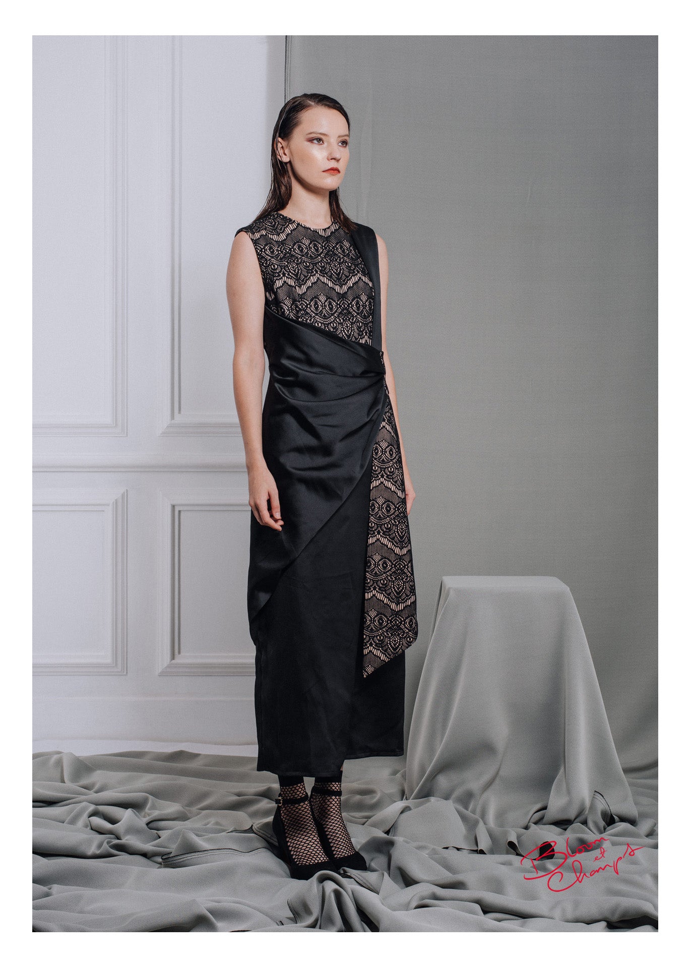 Long Dress Side Rampled