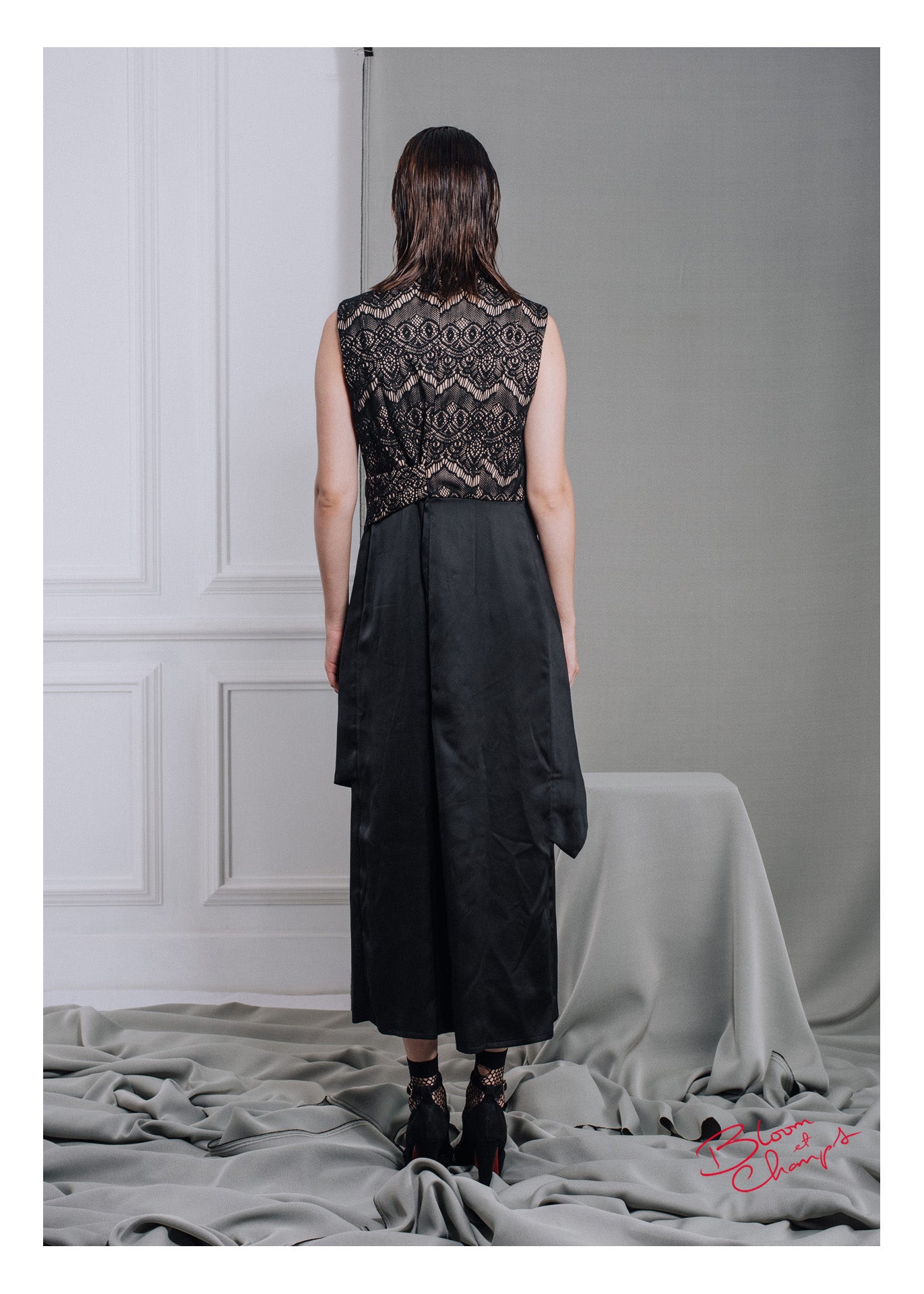 Long Dress Side Rampled