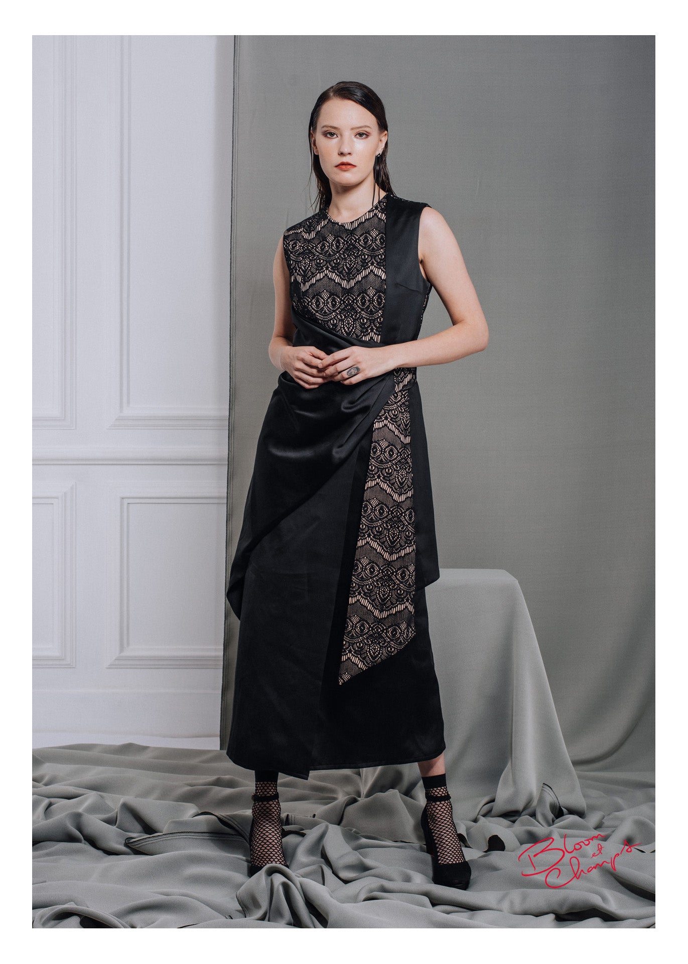 Long Dress Side Rampled