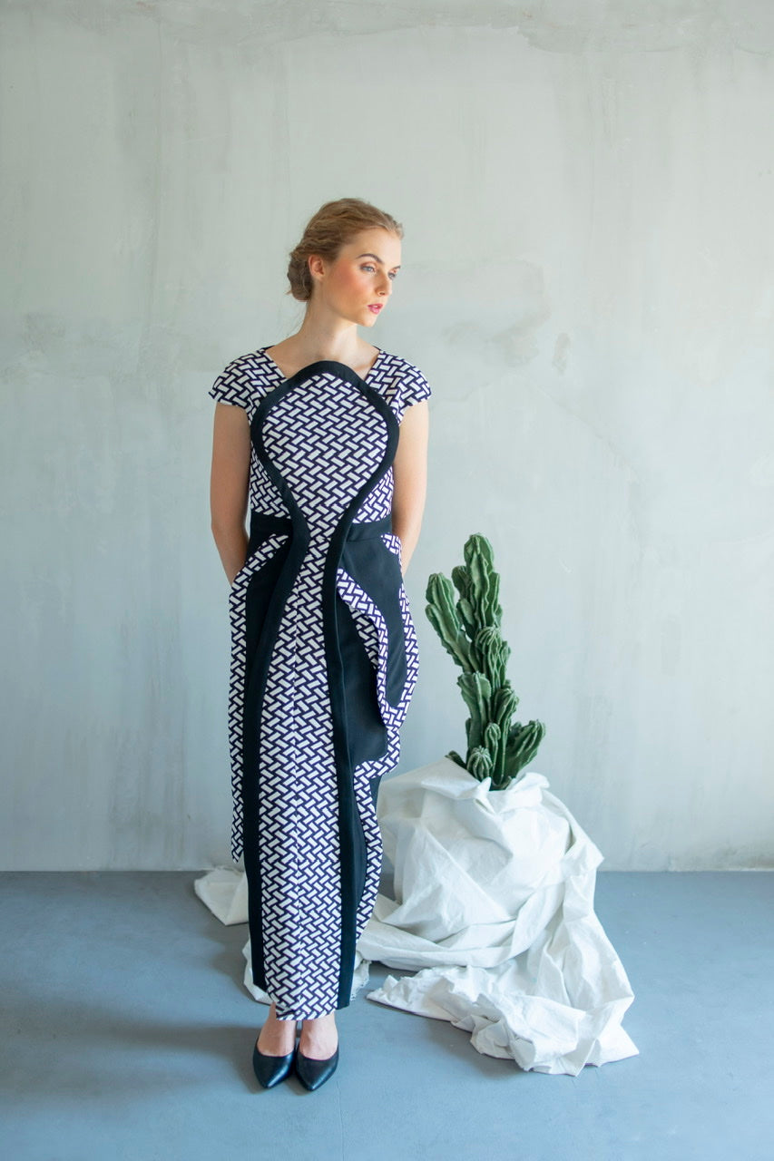 Dress Cumi Hitam Putih