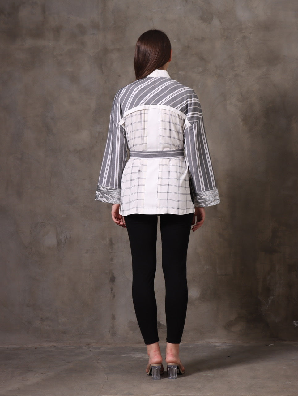 Bloom et Champs Kemeja Tulle Abu