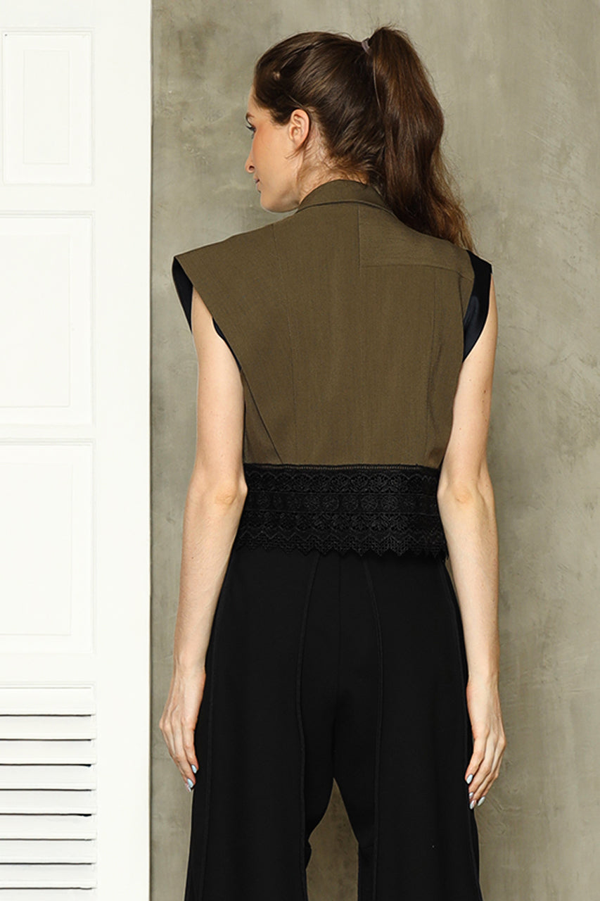 Bloom et Champs Vest Crop Olive