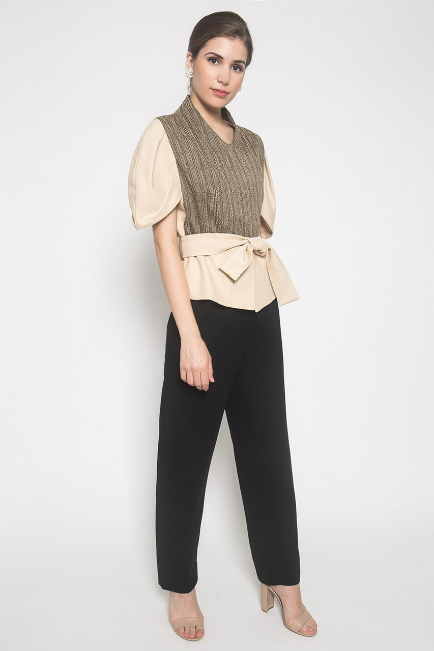 Blazer Tangan Kipas Krem