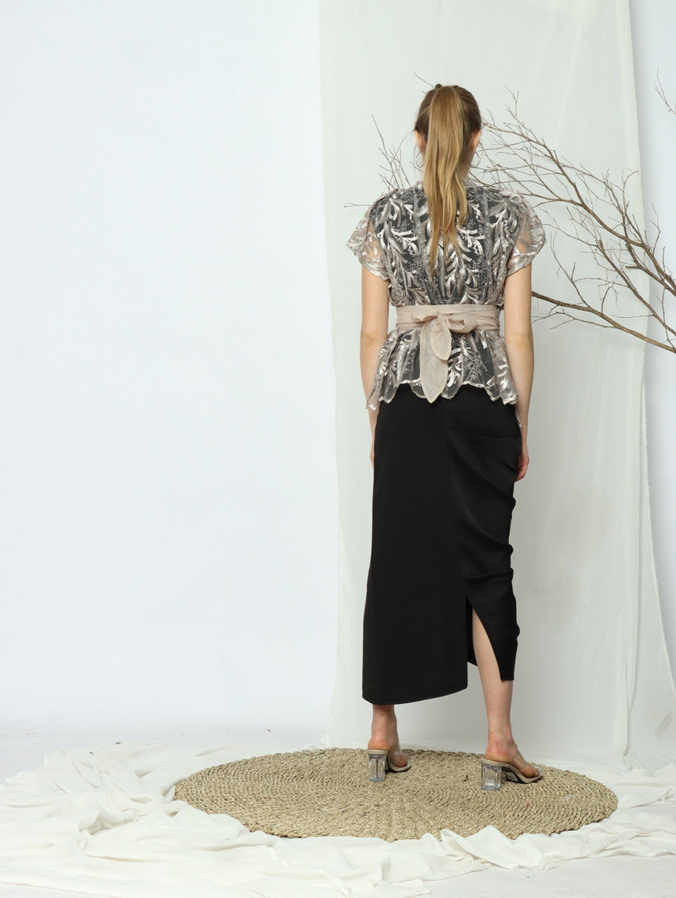 Bloom et Champs Top Tile Emas