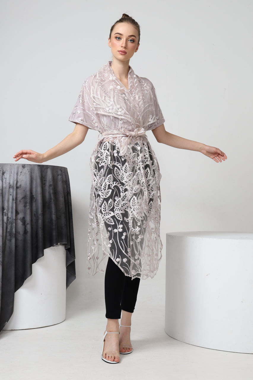 Bloom Et Champs Kimono Bordir in Blush