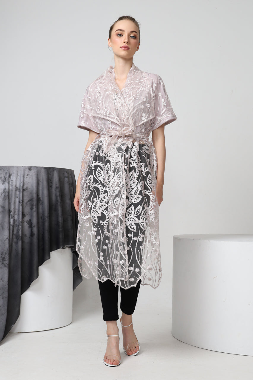 Bloom Et Champs Kimono Bordir in Blush