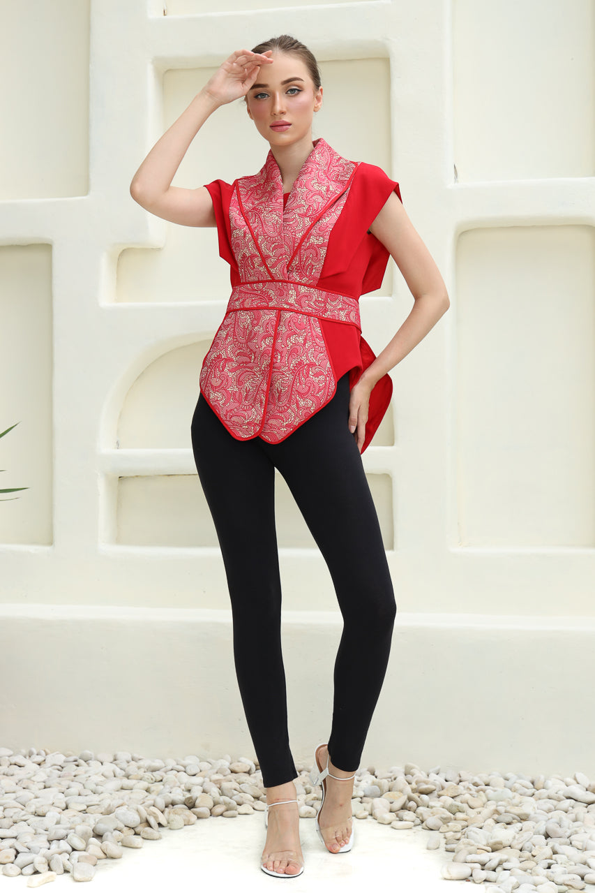 Bloom et Champs Top Kipas Merah
