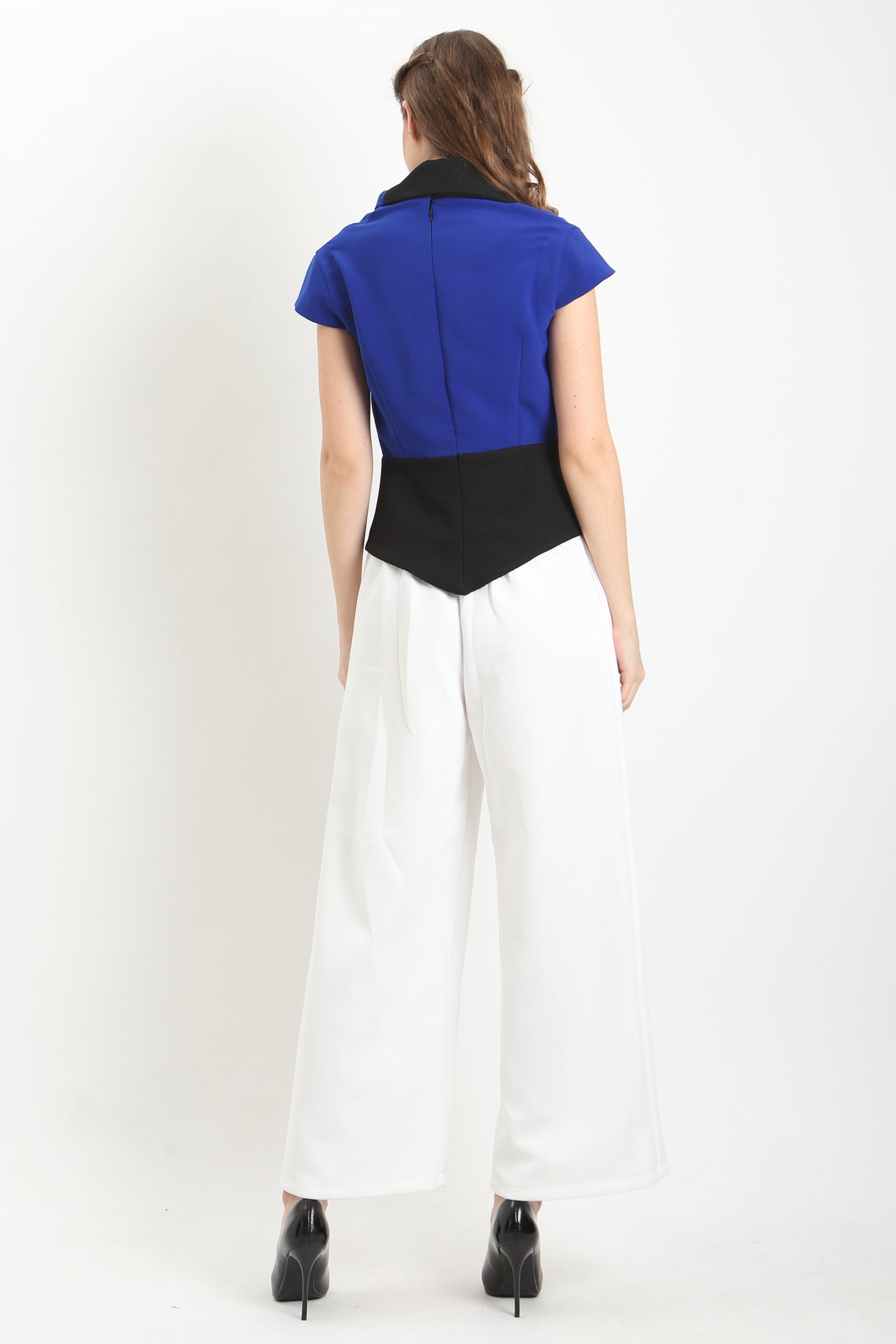 Top Scarf Slit