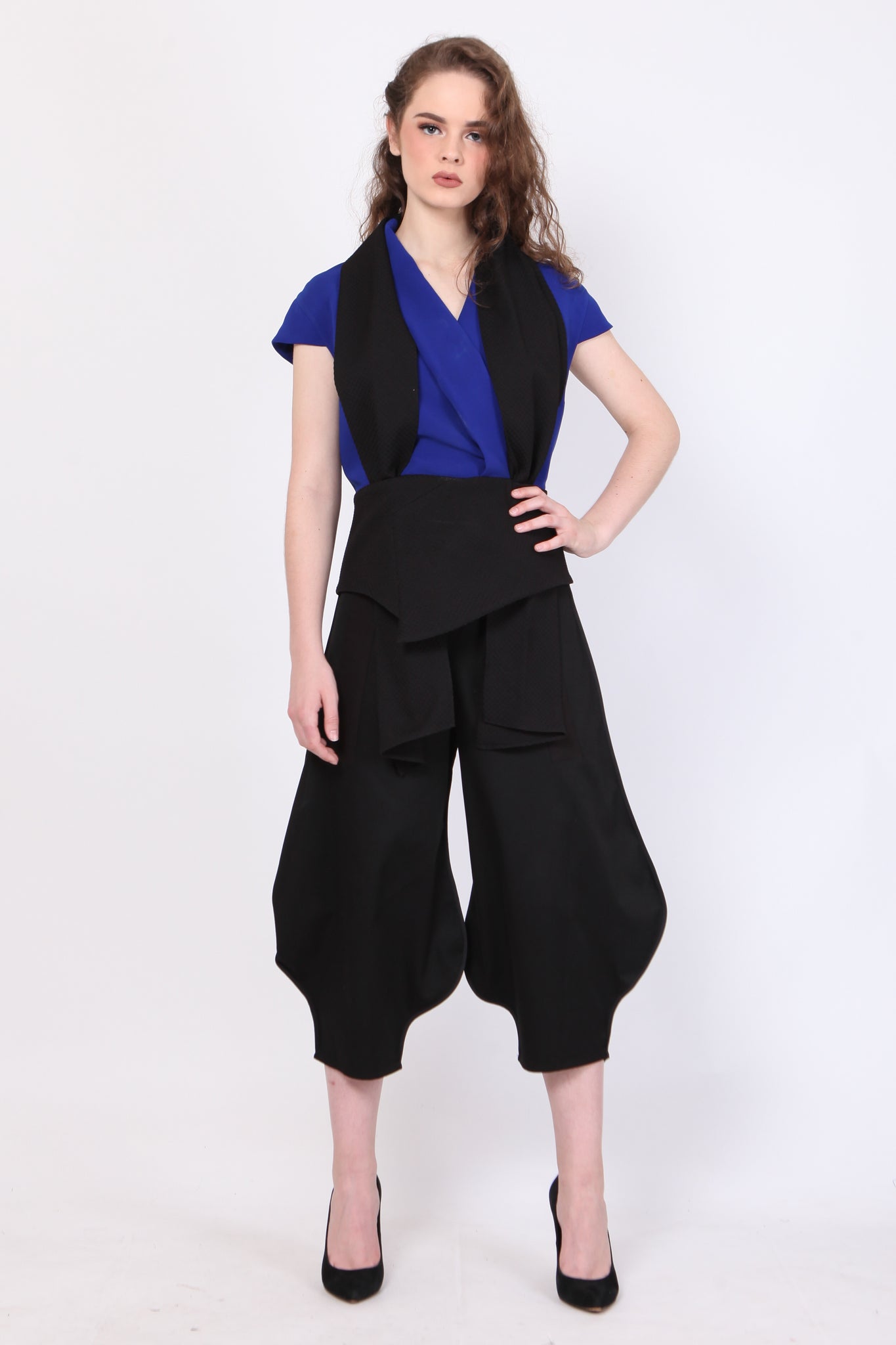 Top Scarf Slit