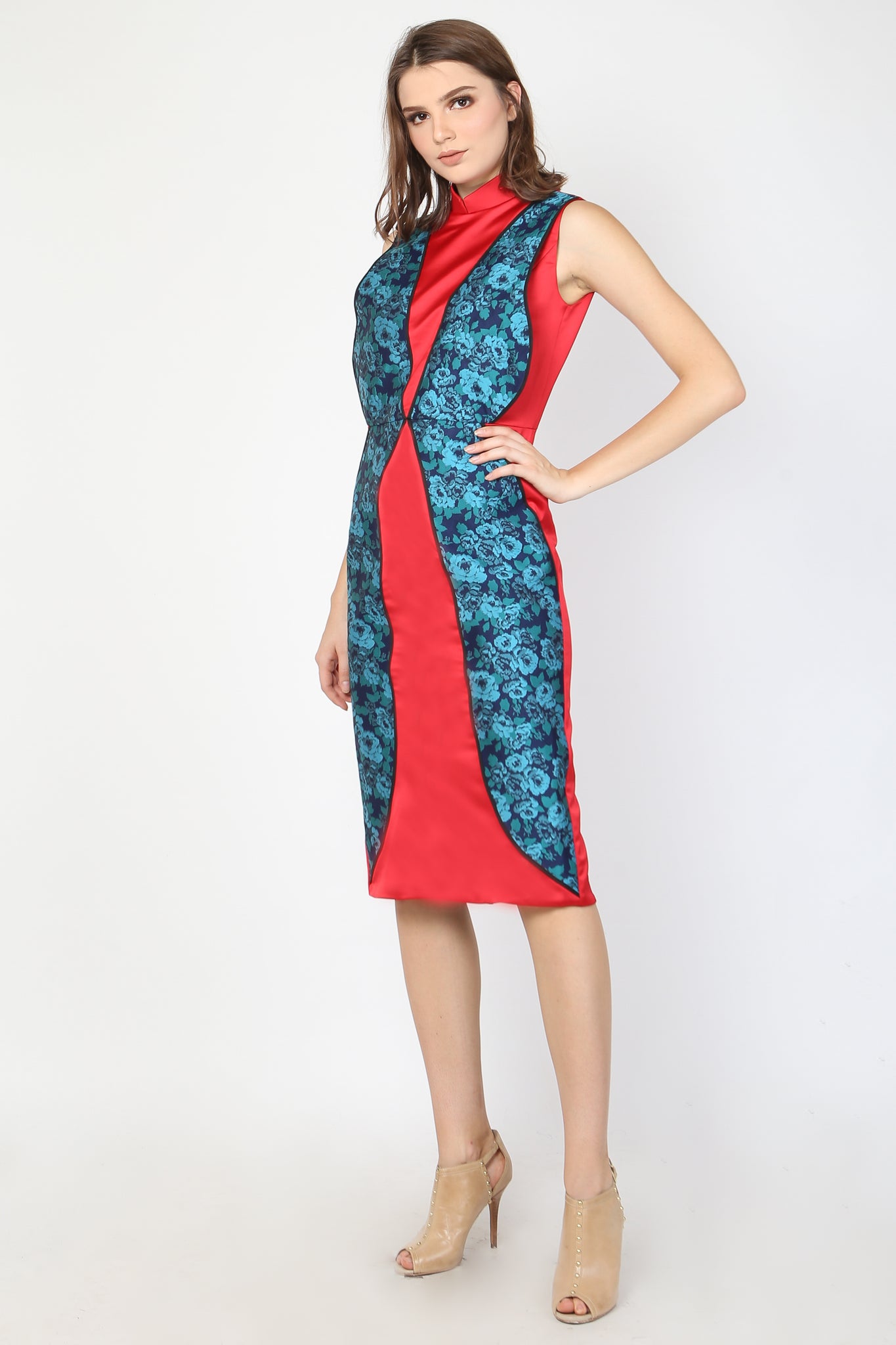 Dress Kupu Merah