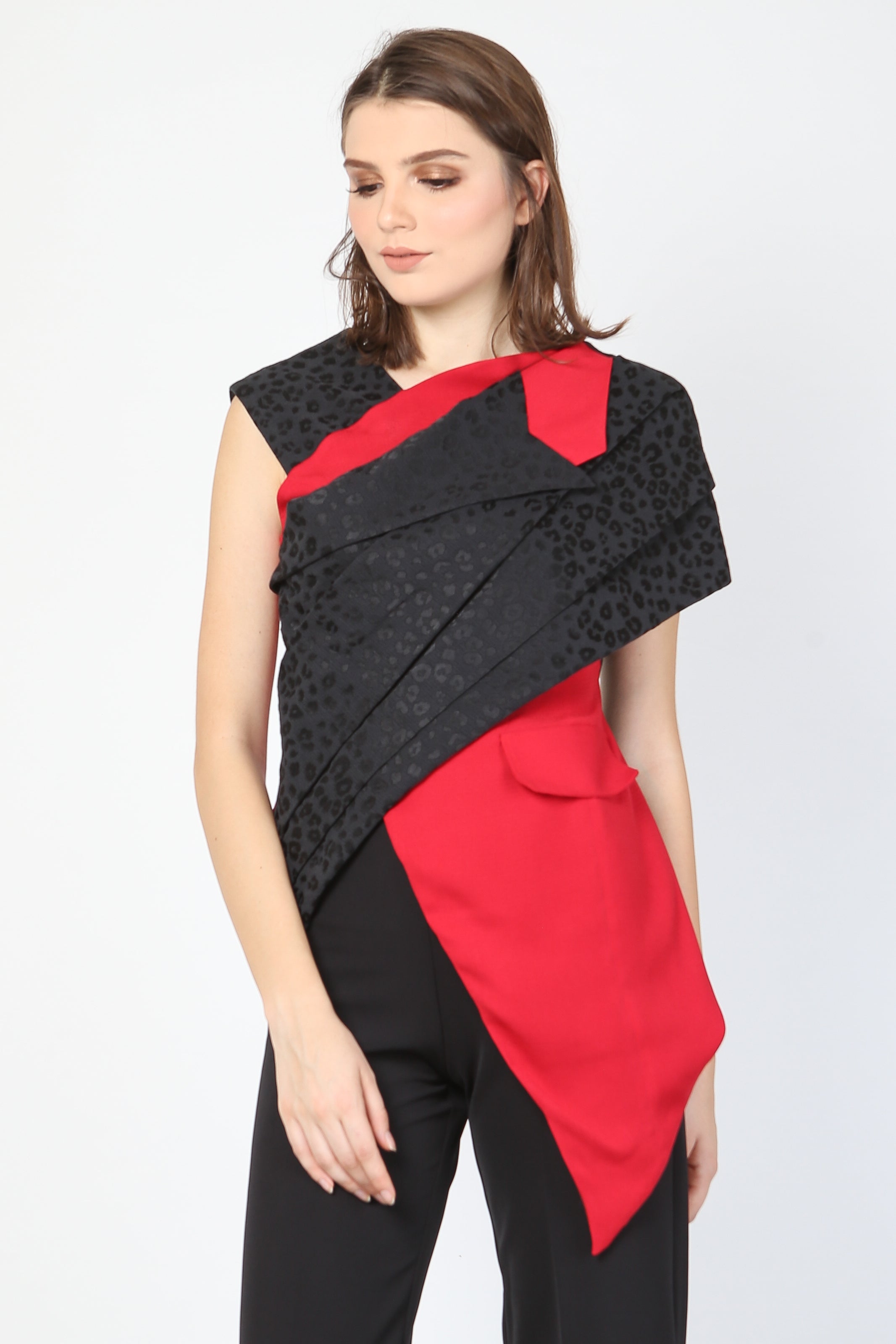 Top Kemben Lapel Merah