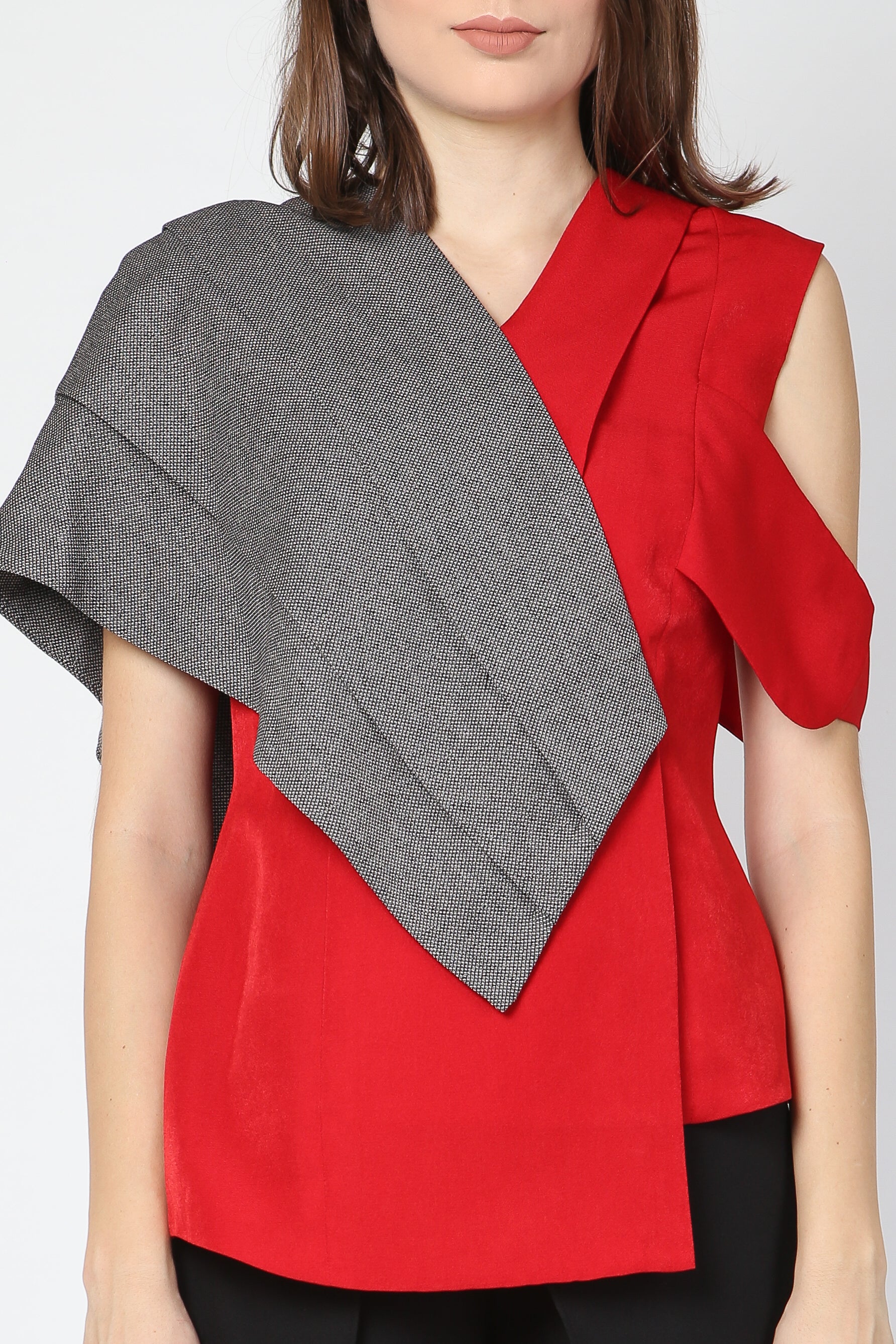 Top Sabrina Sebelah Merah