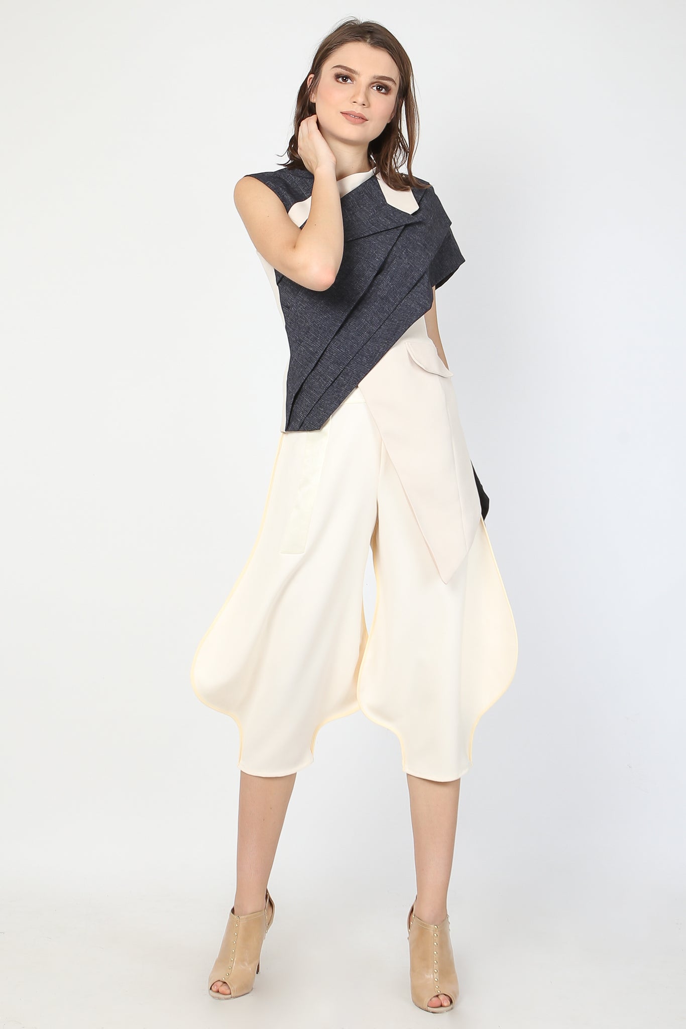 Top Kemben Lapel BW