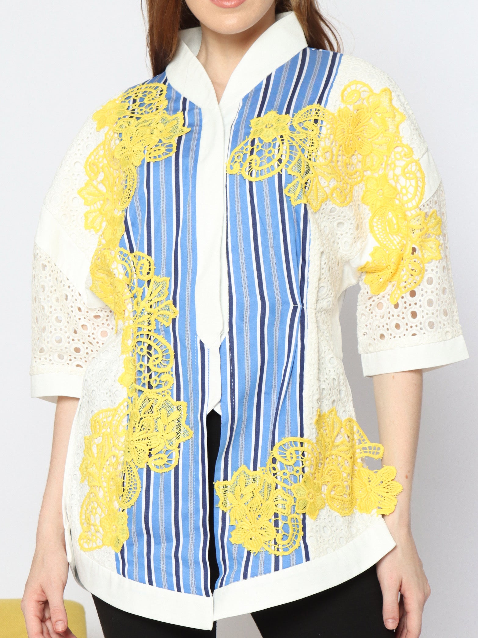 Kemeja Bordir Kuning