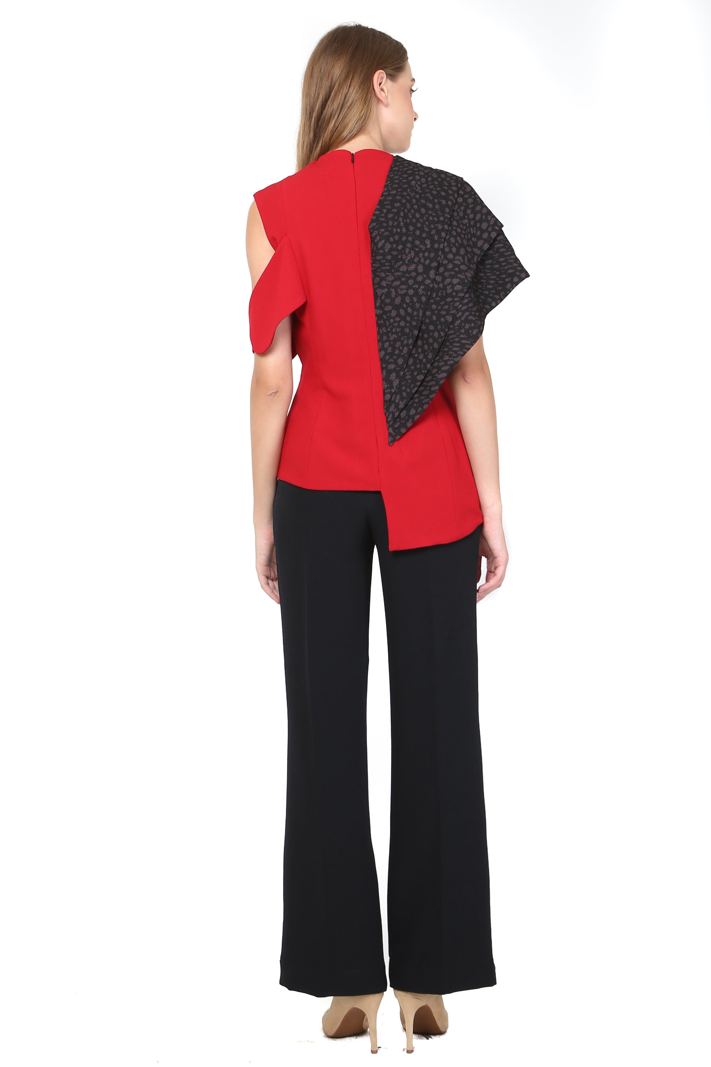 Top Sabrina Sebelah Merah