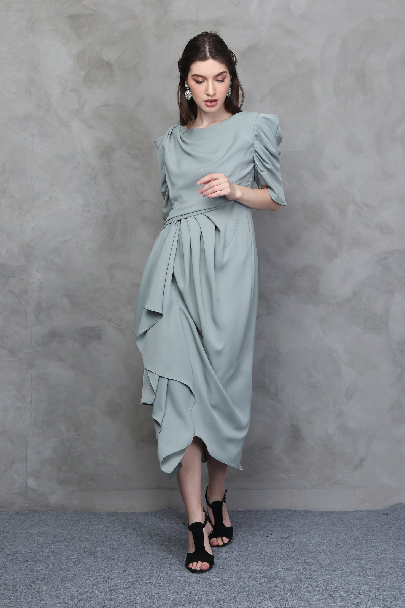 DRESS PLOI TANGAN BALON DUCKEGG