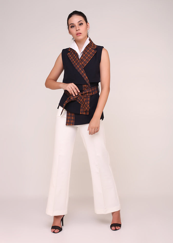 Vest Jinjet Motif