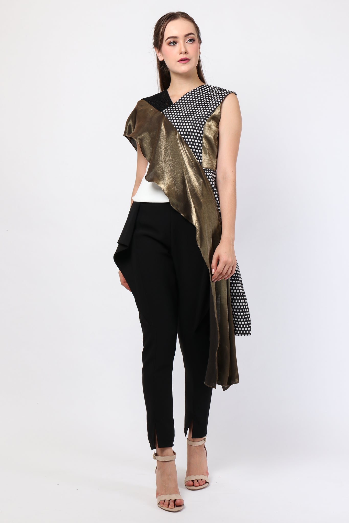Top Monochrome Jala