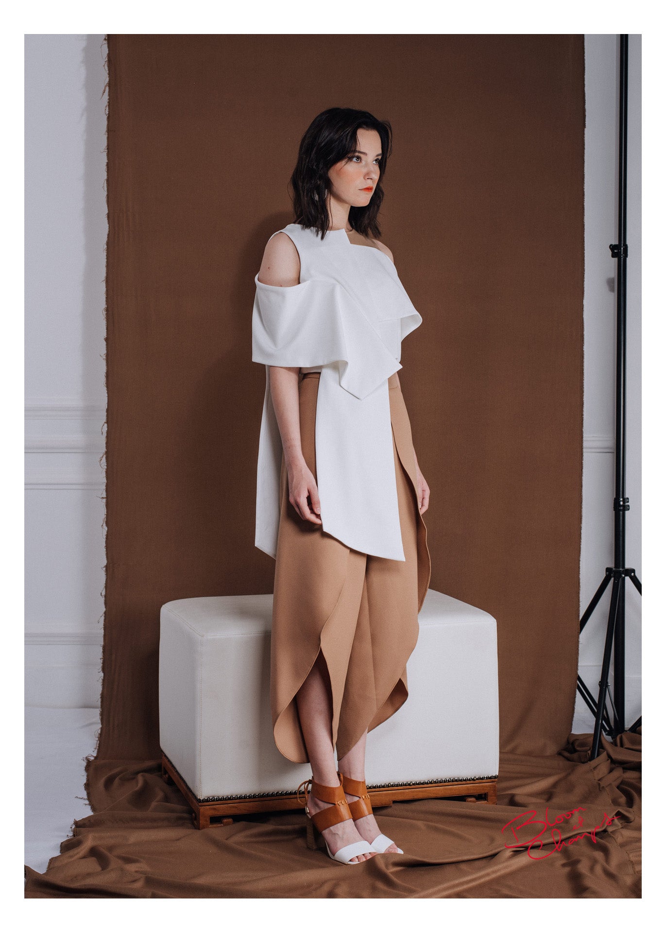 Top Sabrina White with beige tulle