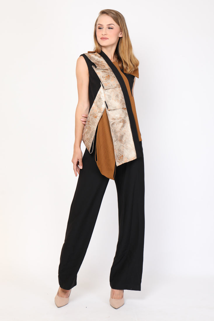 Top Jacquard Lapel Emas