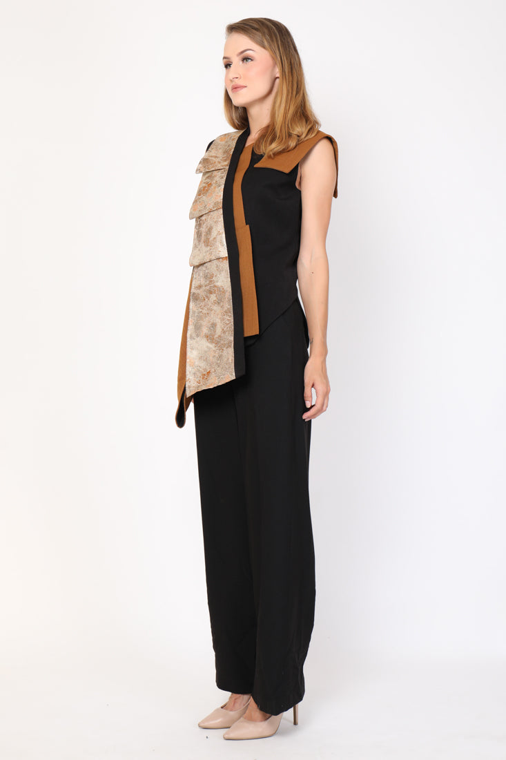 Top Jacquard Lapel Emas