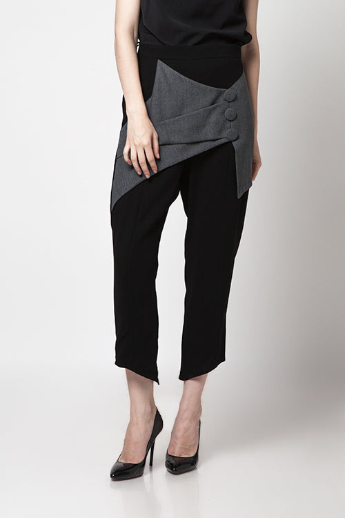 Kancing Tiga Pants