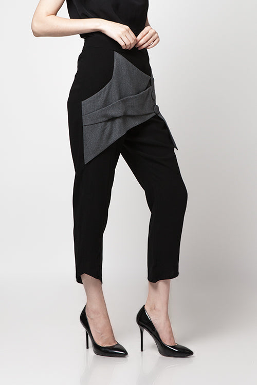 Kancing Tiga Pants