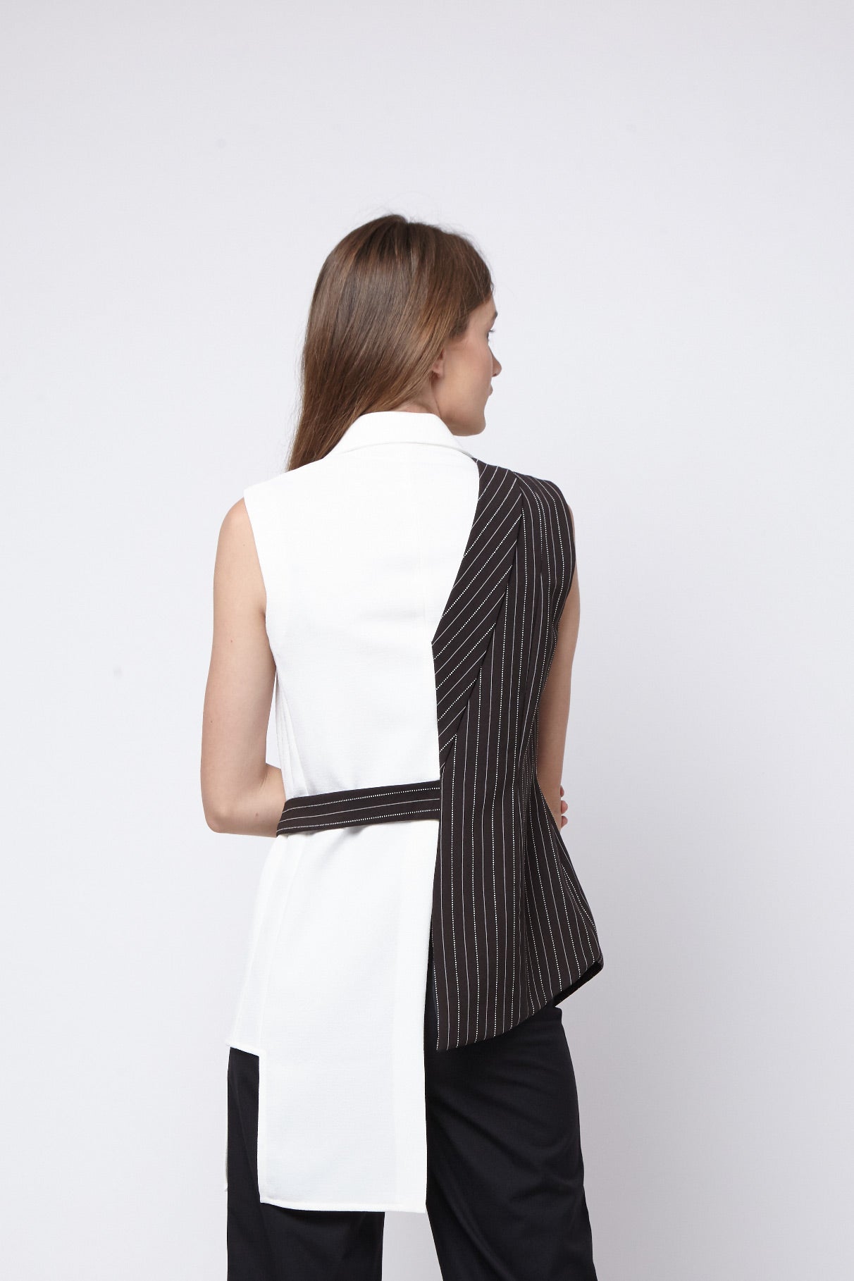 Top Setengah Garis (Full Body)